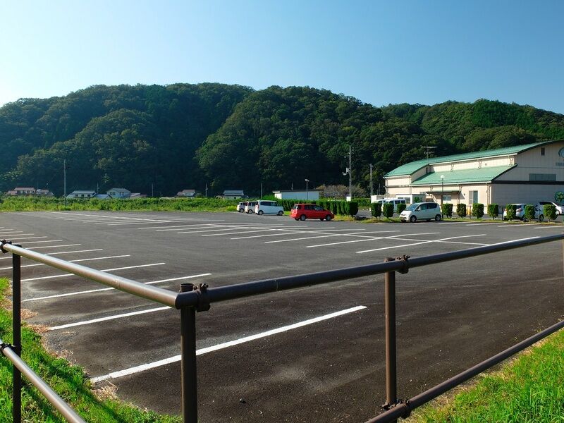 雲南葬祭会館けいあい 駐車場2