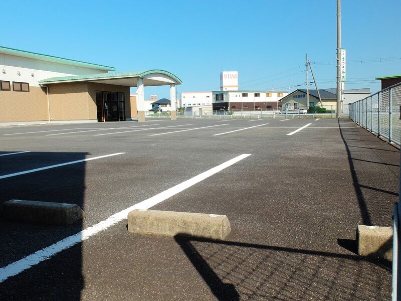 飛鳥ホール 駐車場1
