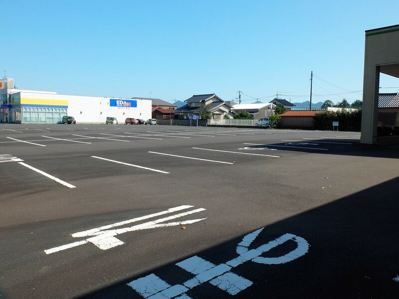 セレモール斐川 駐車場