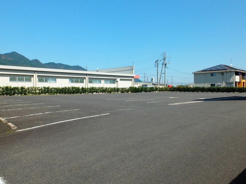 メモリア弥山 駐車場1