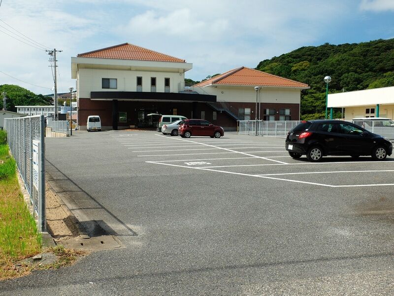 京都屋葬儀会館 駐車場1