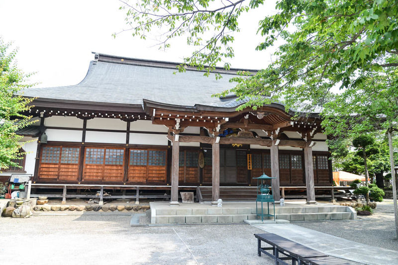 真照寺 外観1