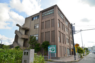 ホール多摩国立