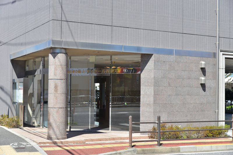 シティホール西新井 入口1