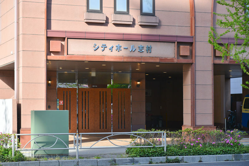 シティホール志村 入口1