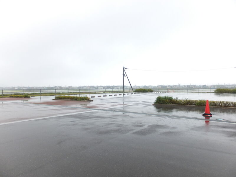 小松島市葬斎場 駐車場１