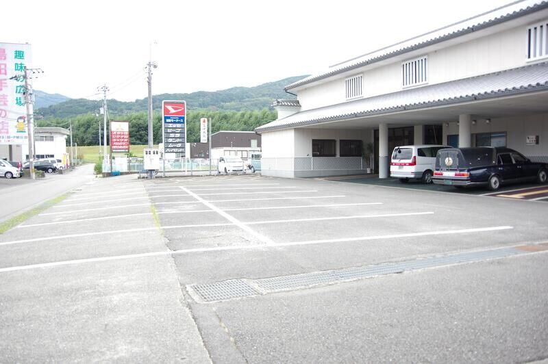 セレモニーホールわきまち 駐車場