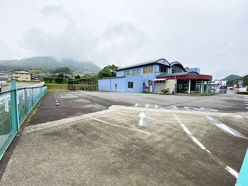 榛原葬祭会館 駐車場