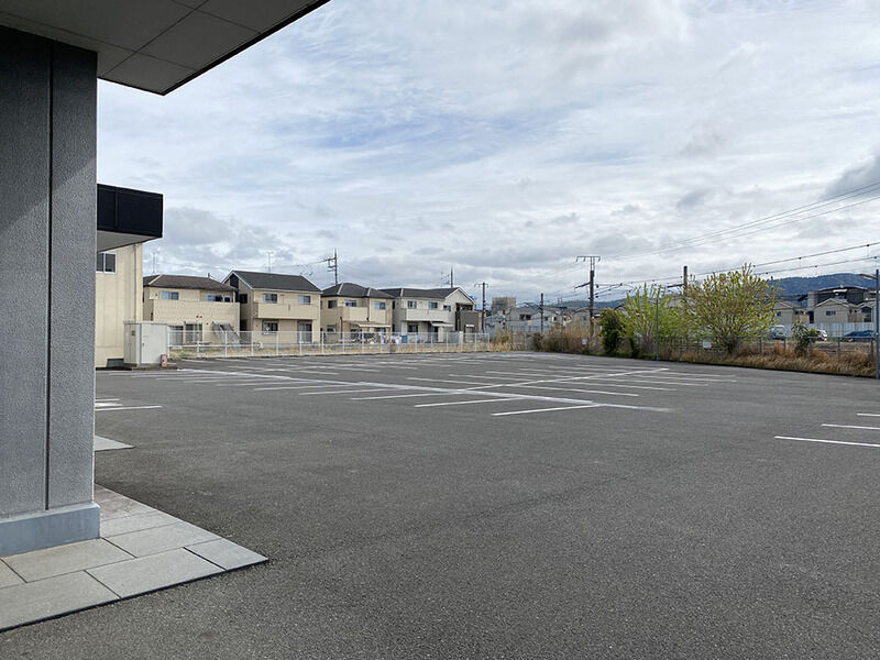 天礼社大和会館 駐車場