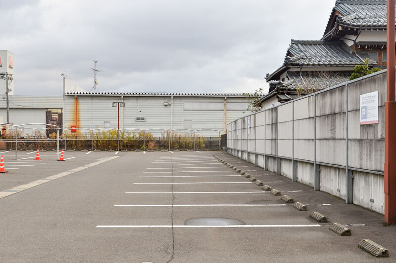 アスピカホール武生天珠 駐車場