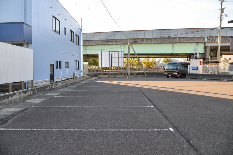 敦賀シティホール 駐車場