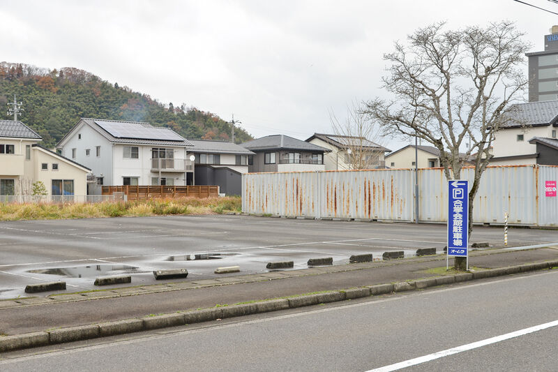 西谷合掌会館 駐車場