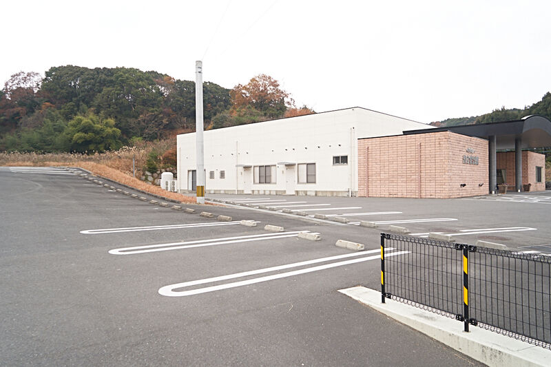 若宮紫雲閣 駐車場1