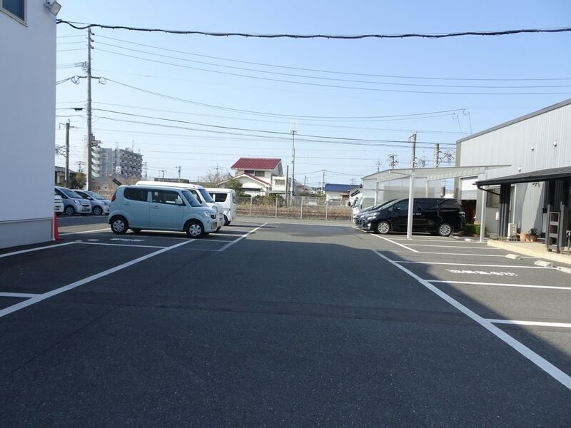真浄葬祭 響乃荘 駐車場１