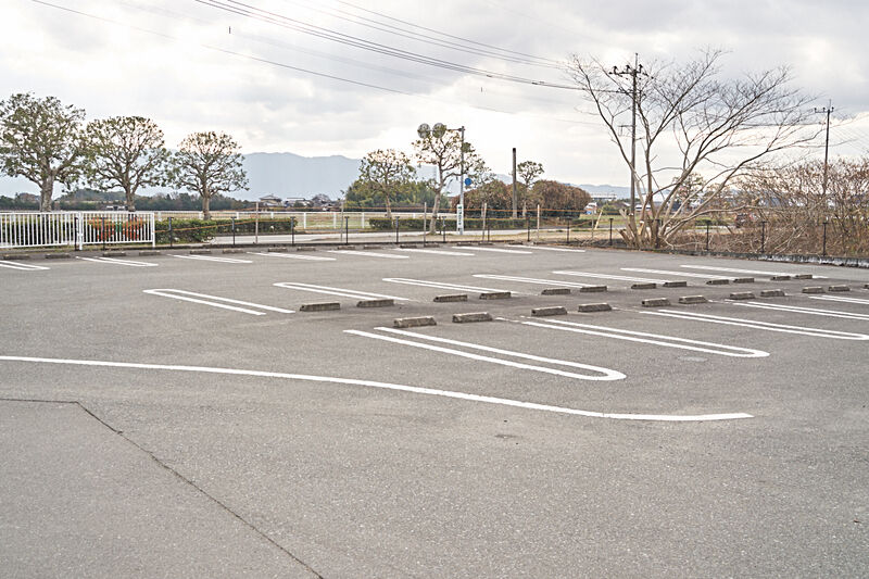 頓田会館 駐車場1