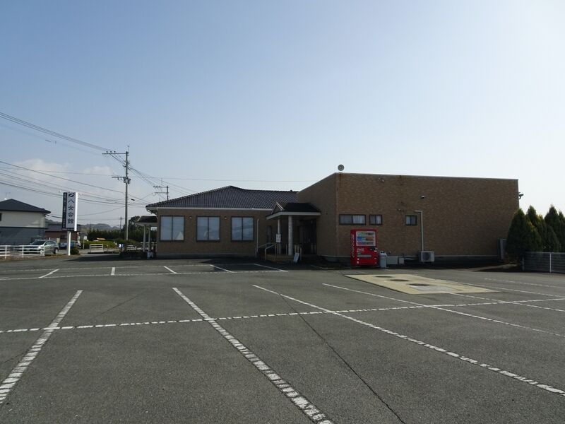 八女会館 駐車場１