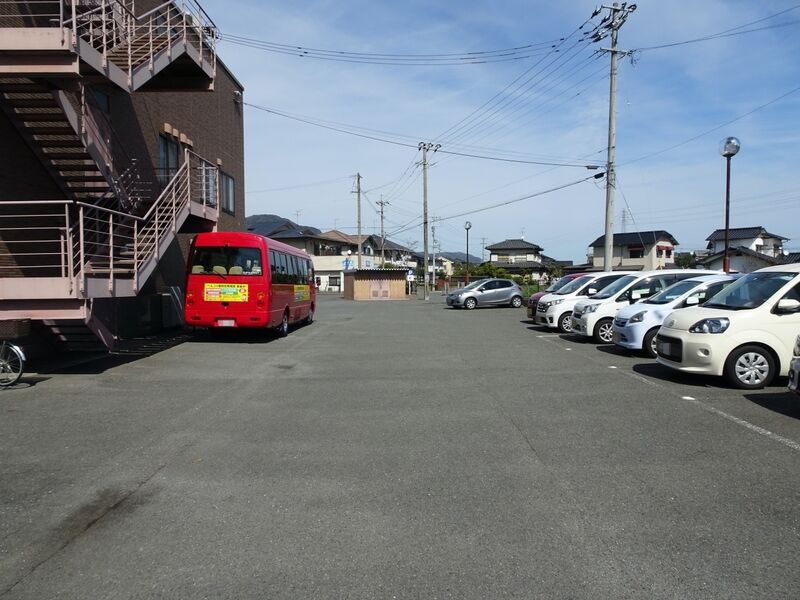 シティホール小倉南 駐車場３