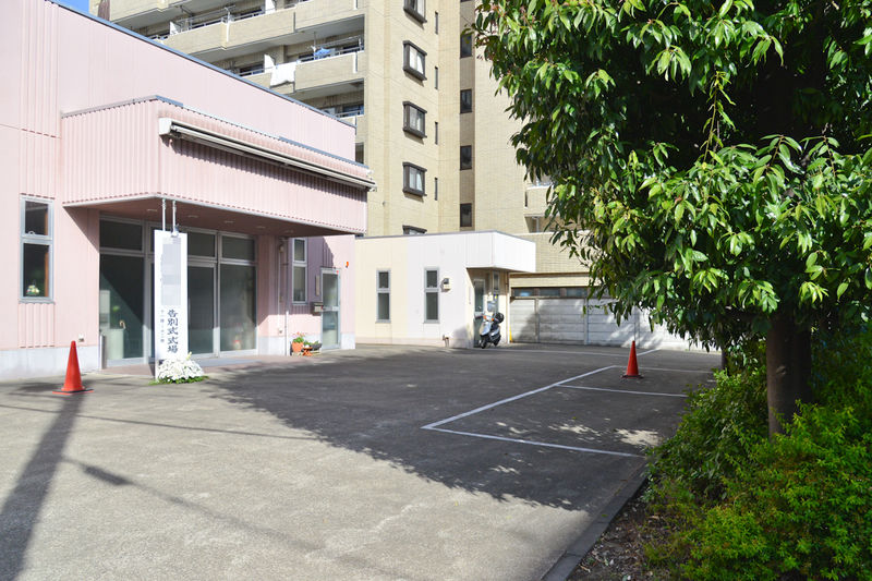 千代田小豆沢ホール 駐車場1