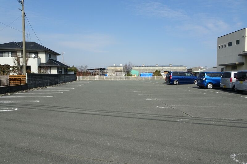 おもひでホール柳川 駐車場１