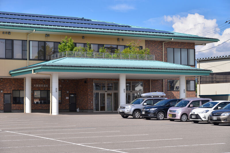 紫雲閣　若松亀賀ホール 外観２