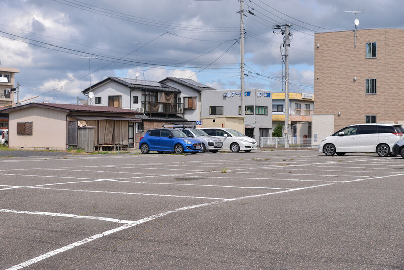 みやび安積 駐車場