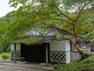 東窟寺
