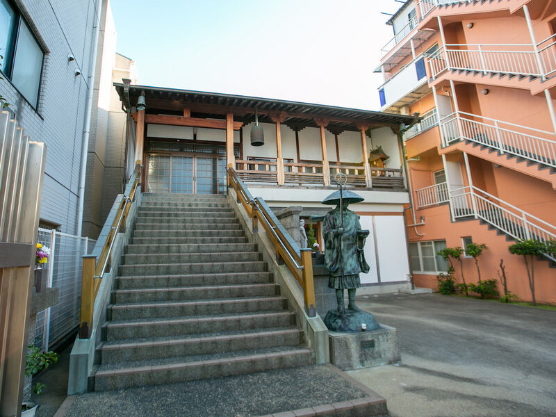 家族葬会館 兵庫 入り口