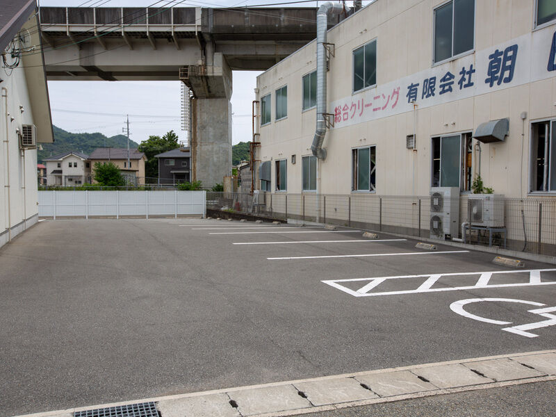 アオイ　ファミリーホール 駐車場