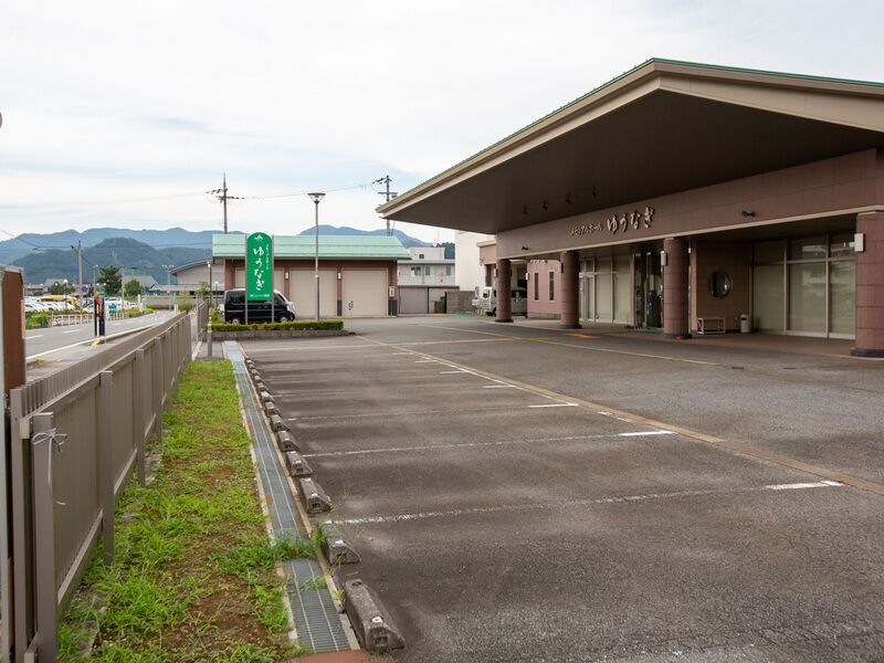 メモリアルホールゆうなぎ　日高 駐車場