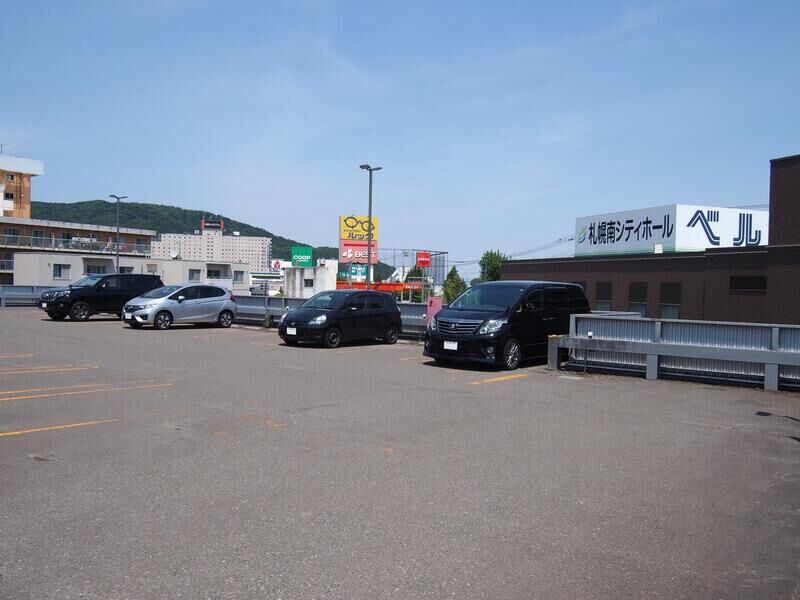 札幌南シティホール 駐車場