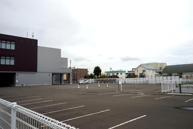 やわらぎ斎場 石狩 駐車場
