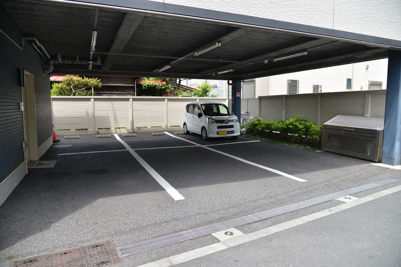JAフューネラルサロン成田東店 駐車場1