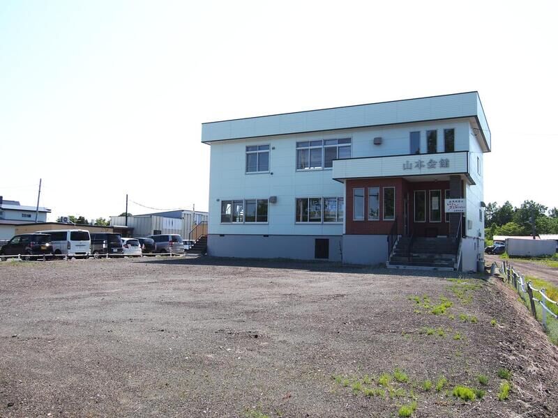 山本会館 駐車場