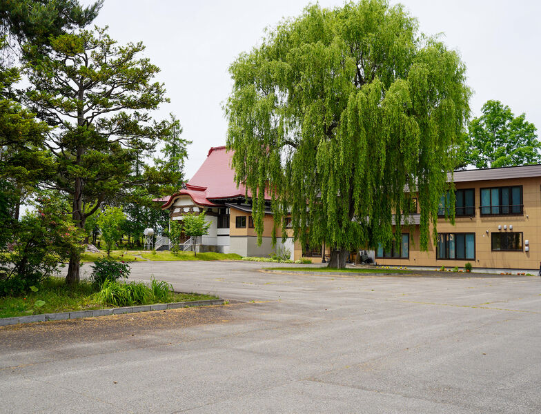 神楽山春宮寺 駐車場1