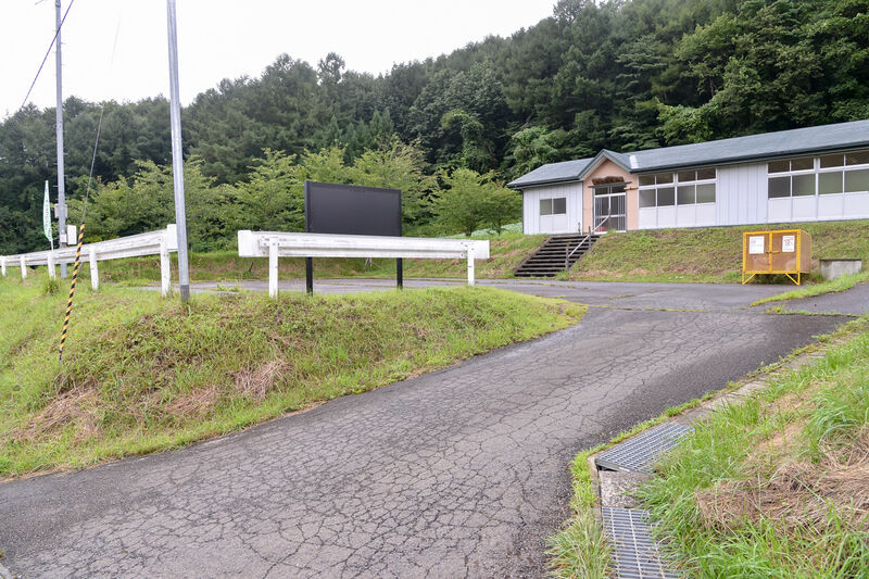 横沢集会所 入り口１