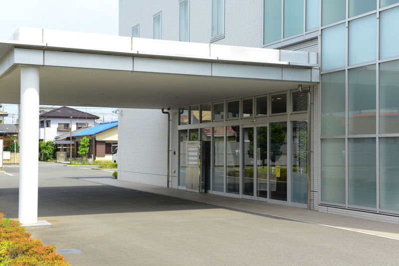 さがみ典礼 本庄南葬祭センター 入り口