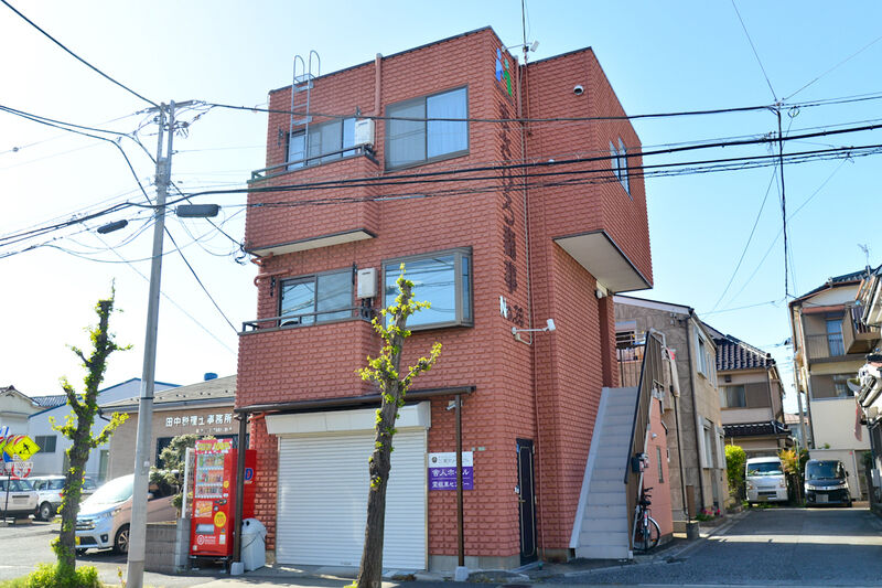 東京メモリアル　舎人ホール 外観1
