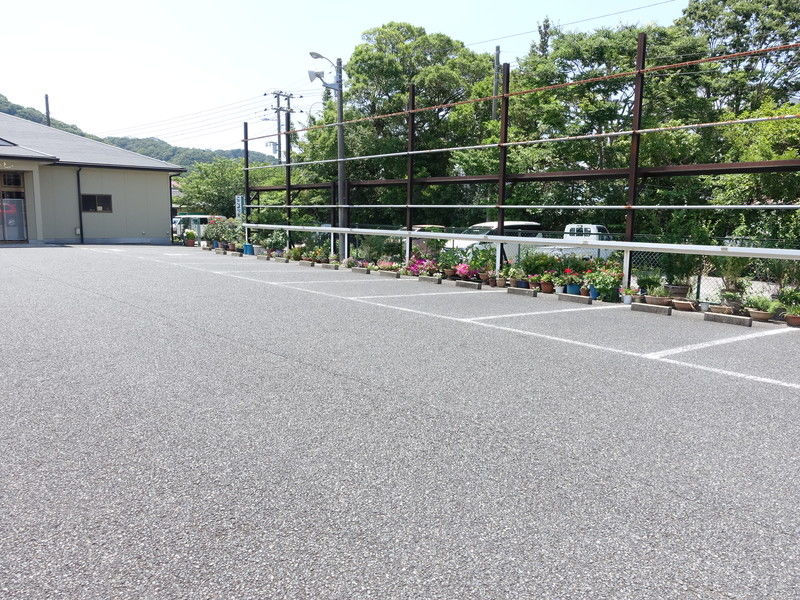 セレモニーホールむらいし 駐車場
