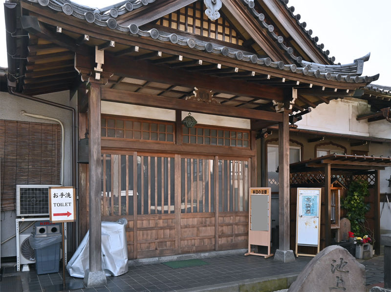 曹禅寺 入口２