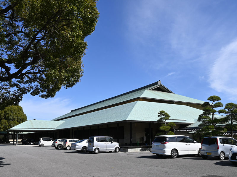 池上本門寺 事務所と駐車場