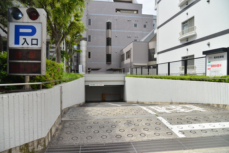 高森地区集会所 駐車場1