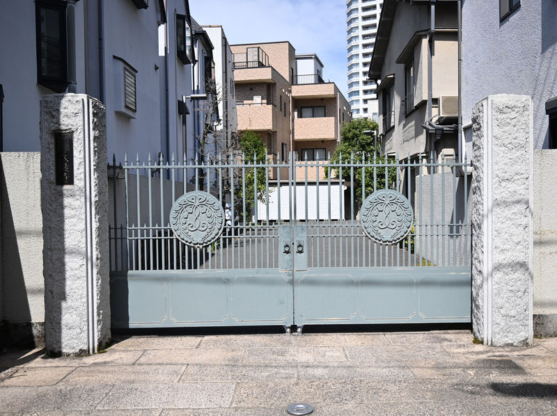 久遠寺 駐車場
