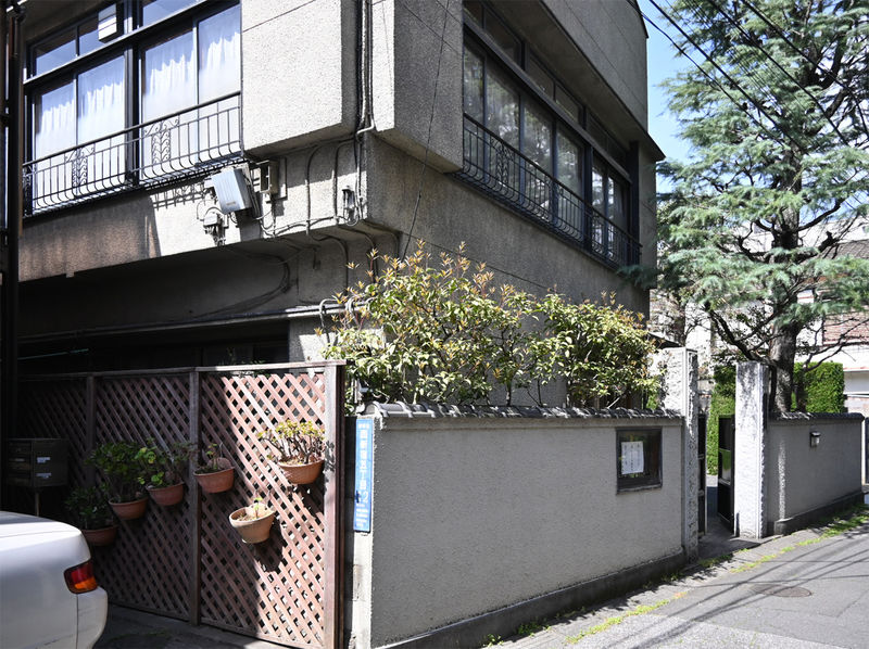 久遠寺 外観２