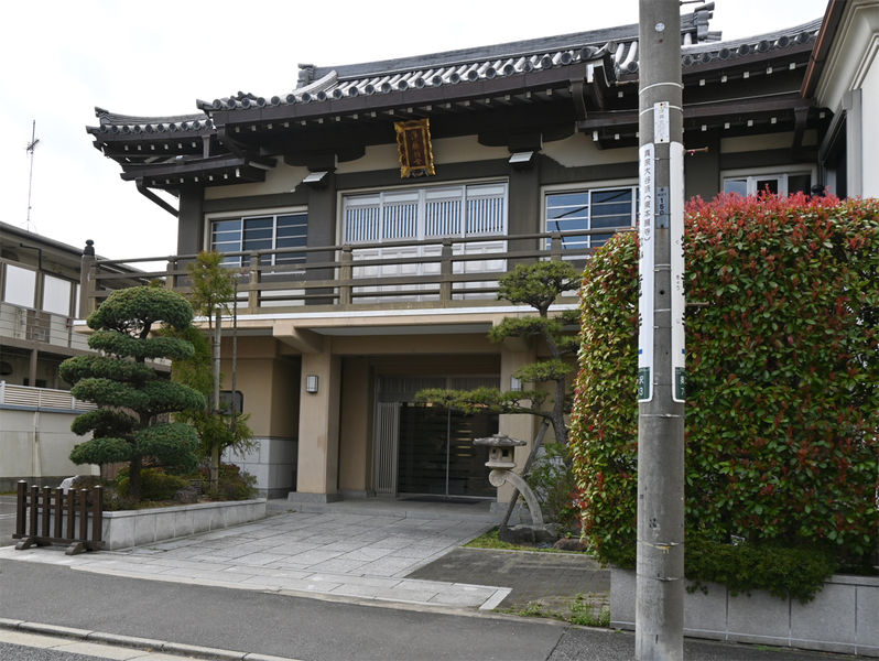 究竟寺 外観２
