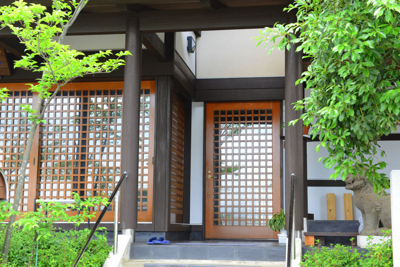 安養院 入り口
