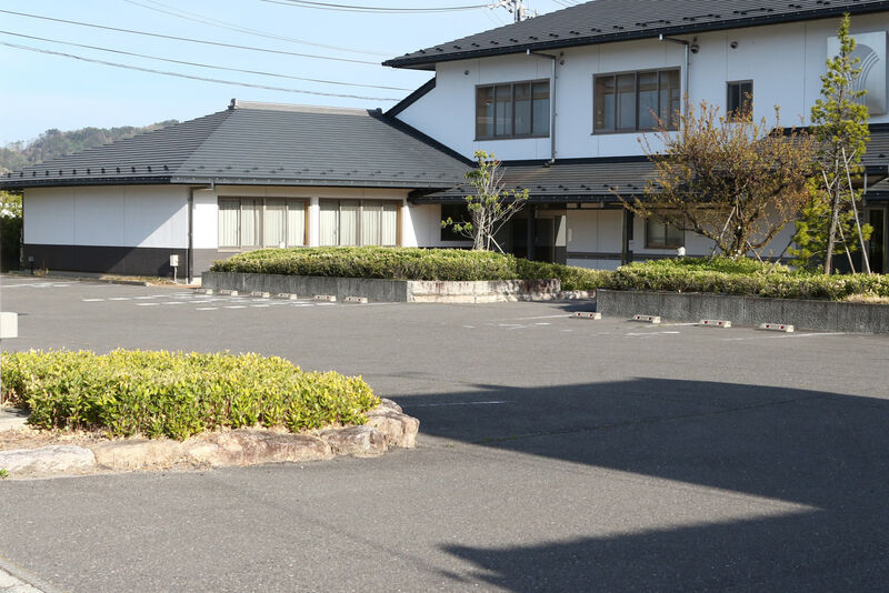 たかせ川法祥苑 駐車場