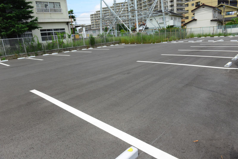 桃源院東京日野別院・礼拝堂 駐車場