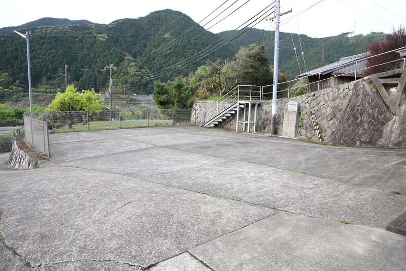北桧杖多目的集会施設 駐車場