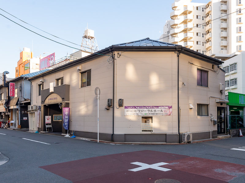 フローラルホール城東会館 外観