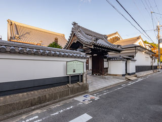 正覚山　福成寺　本堂